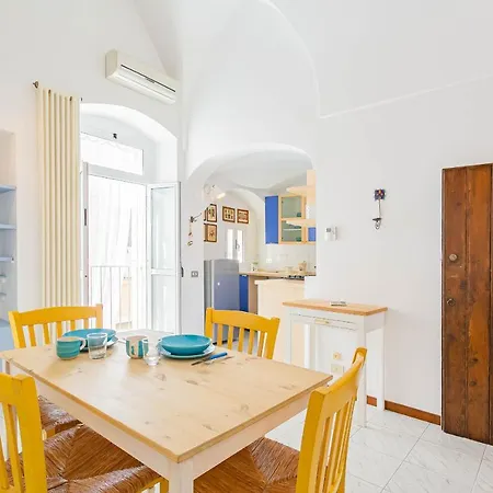 Apartment Nei Vicoli By Wonderful Italy *
